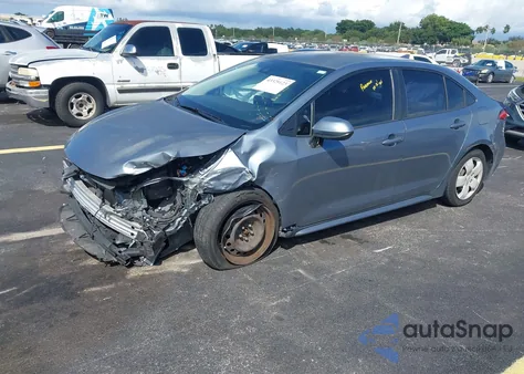 2020 Toyota Corolla Le из США, поврежденный, VIN JTDEPRAEXLJ069695